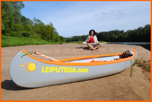 kanoe-noma-gauja-canoeing-kanuverleih-latvia-leiputrija